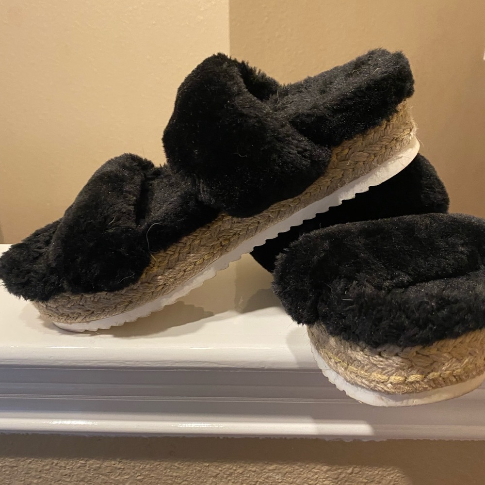 Steve Madden platform sandals